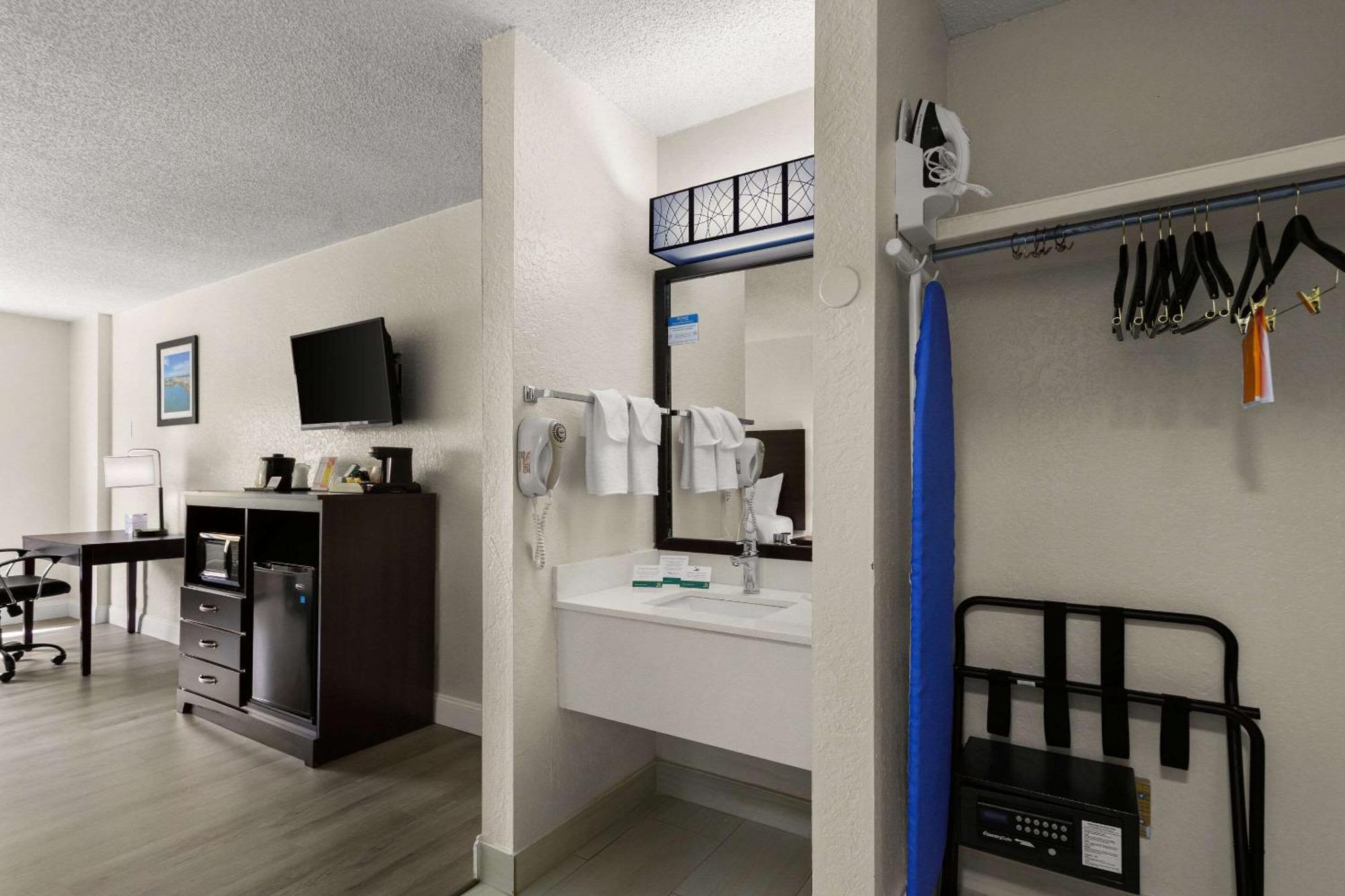 Quality Inn Sarasota I-75 Vamo Exterior foto